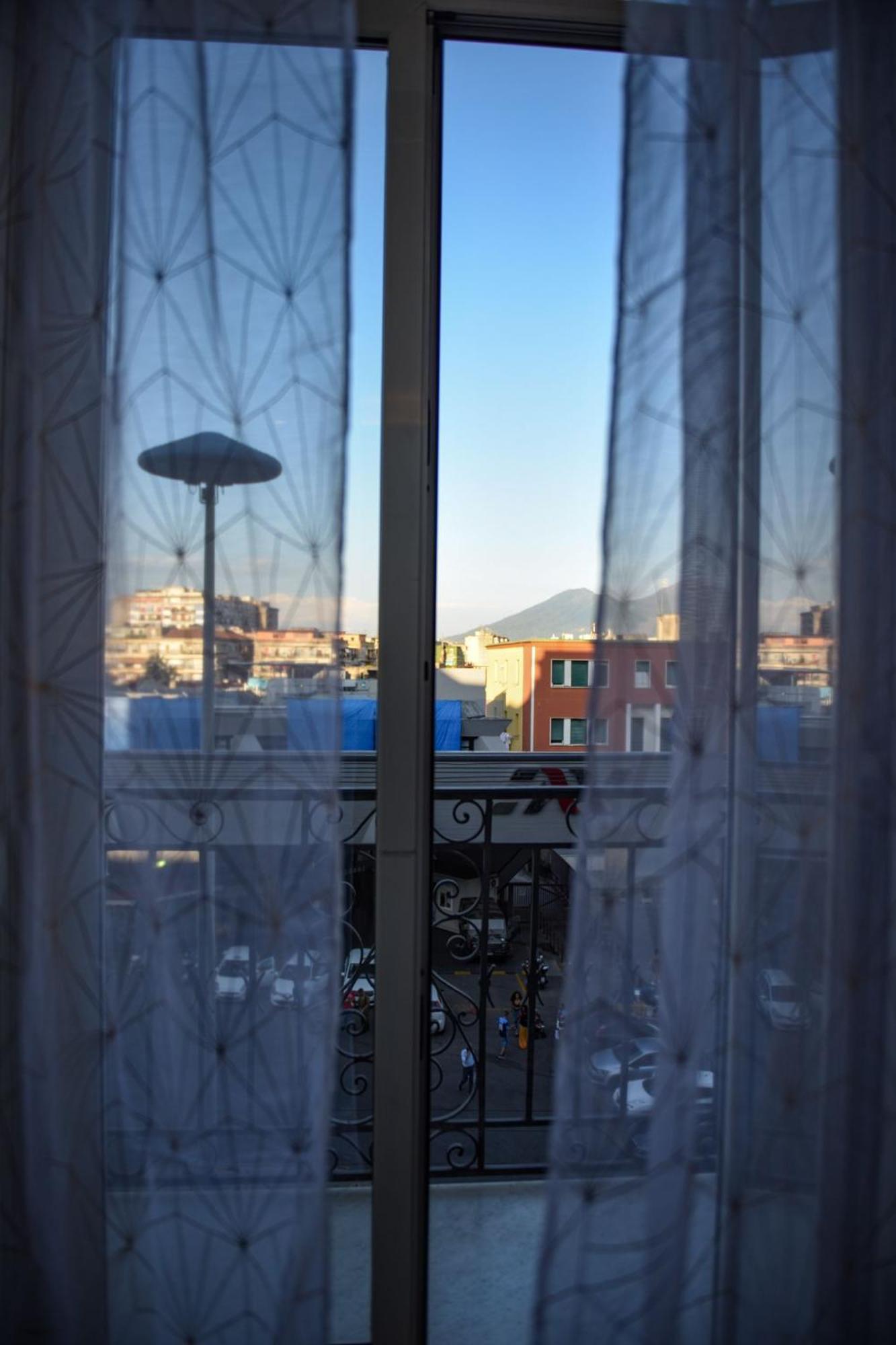 Napoli Central Gate Екстер'єр фото